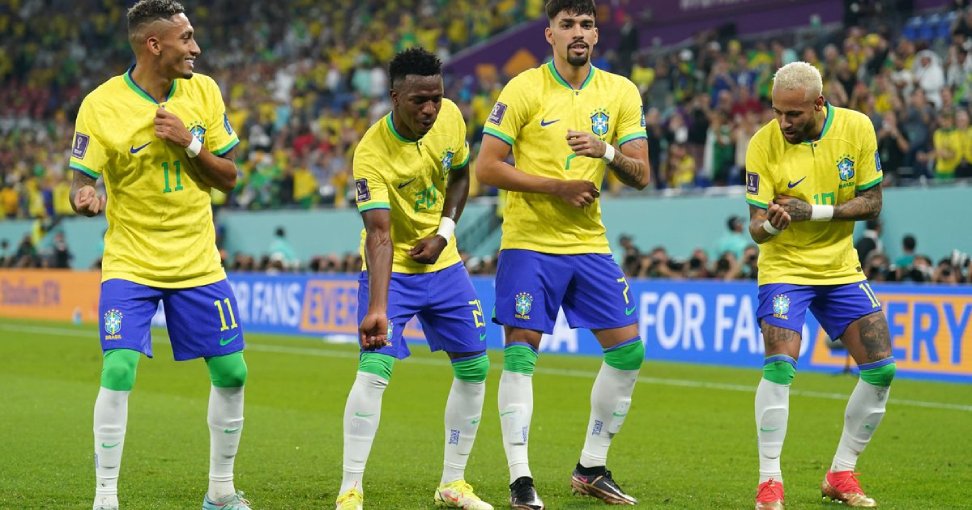 Os 10 Maiores Jogadores de Futebol do Brasil de Todos os Tempos